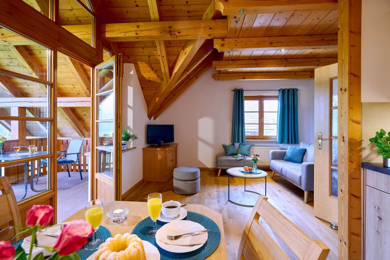 Ferienwohnung Wohnen Sonnenblume Stachl Waging Bayern